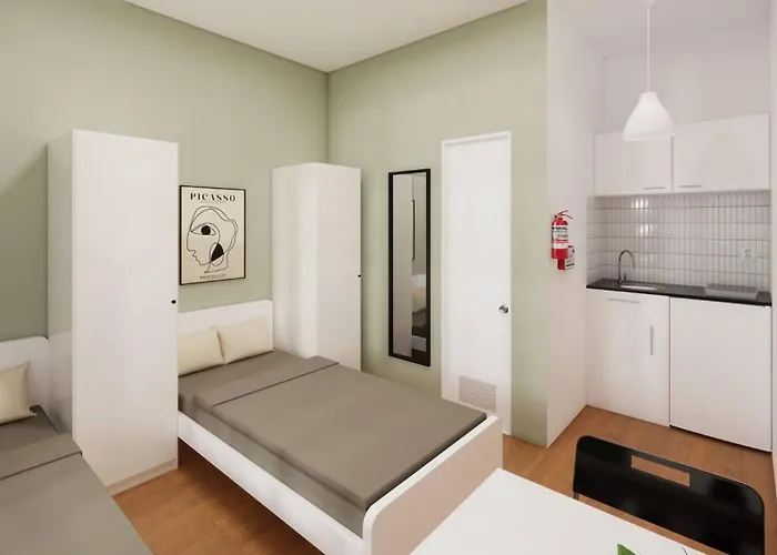 2-bed • Ideal For Workers & Short *